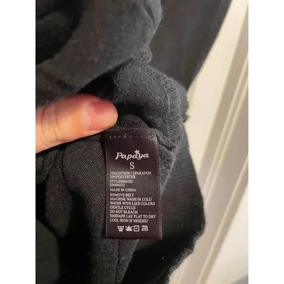 Papaya Women’s Size Small Black Dress - Picture 5 of 7